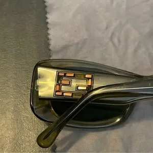 Fendi Sunglasses Fs247 51 17 Need New Lens Fendi | Accessories | Fendi Sunglasses Fs247 5 17 Need New  main image 4